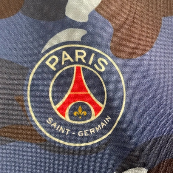 Stunning Hoodie New In Bag - Picture 5 of 12